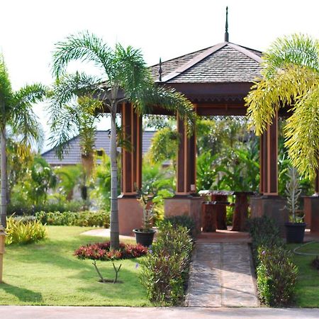 Northstar Hotel & Resort Ban Mae Kon Exterior photo