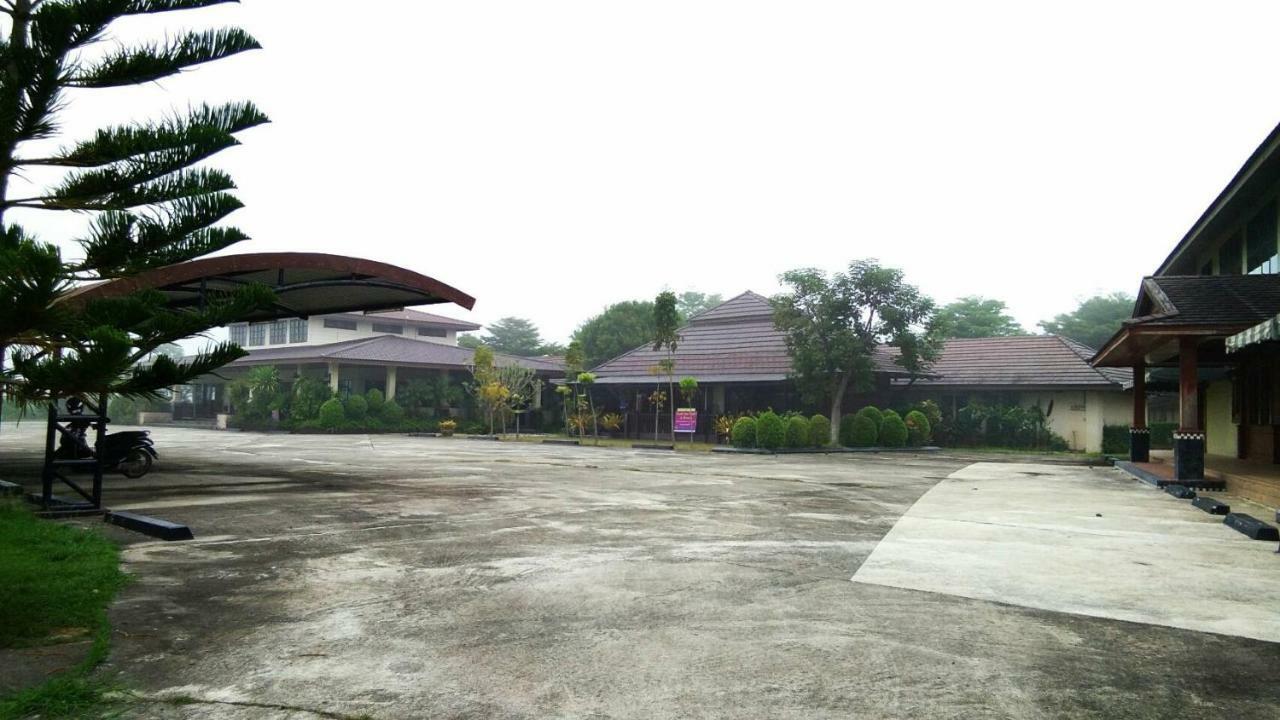 Northstar Hotel & Resort Ban Mae Kon Exterior photo